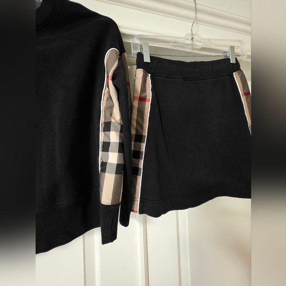Burberry Girl Set - Picture 3 of 6